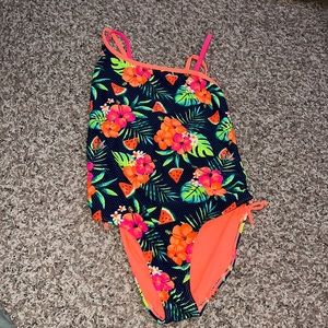 one piece bathing suit a large for girls